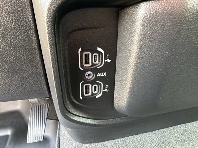 Used 2022 RAM 1500 Laramie AWD/4WD image 30