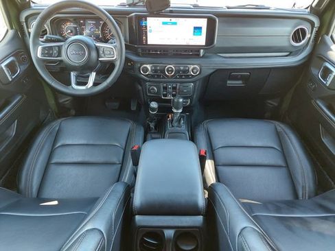 Used 2024 Jeep Wrangler Sahara w/ Technology Group image 16