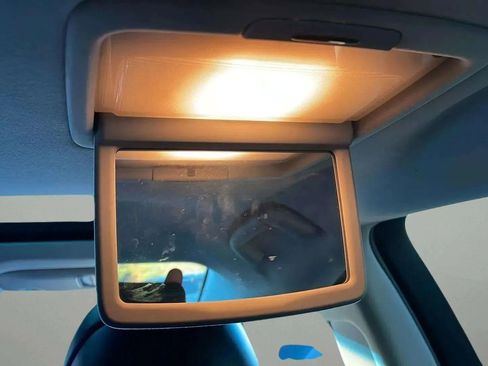 Used 2014 Lexus LS 460 AWD image 39