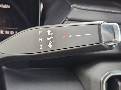 Used 2024 GMC Acadia Elevation image 20