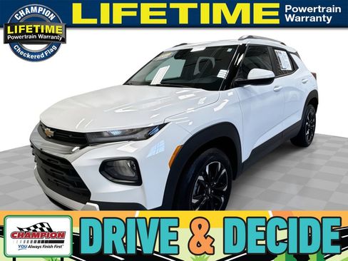 Certified 2023 Chevrolet TrailBlazer LT FWD image 1