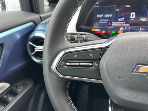 New 2026 Chevrolet Equinox EV LT image 14