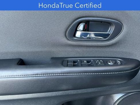Certified 2021 Honda HR-V Sport image 8