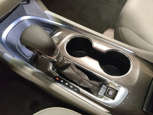 Used 2025 Chevrolet Malibu LT image 26