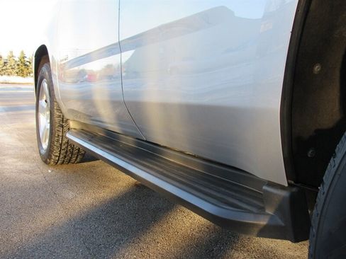 Used 2016 Chevrolet Tahoe LT image 11