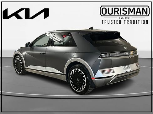 Used 2023 Hyundai Ioniq 5 Limited image 3