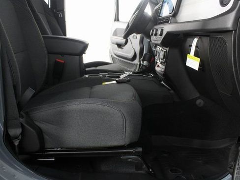 New 2026 Jeep Gladiator Willys image 19