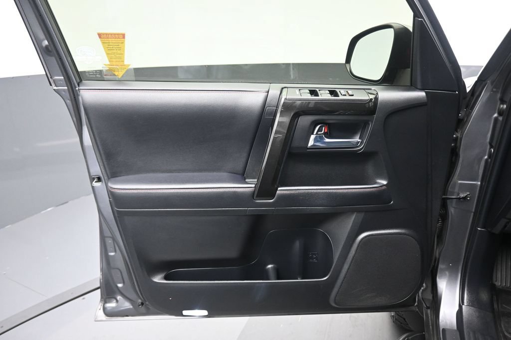 Used 2020 Toyota 4Runner TRD Pro AWD/4WD image 9