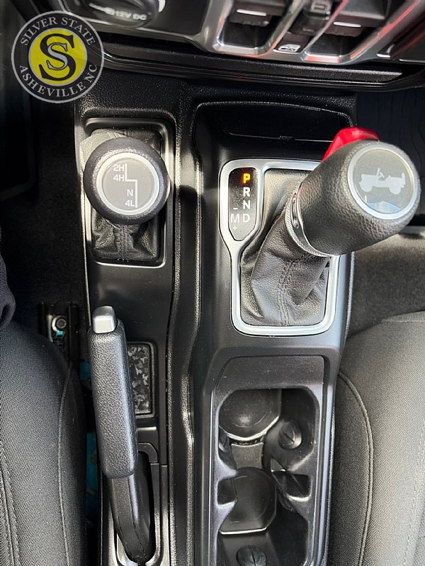 Used 2020 Jeep Wrangler Unlimited Sport S AWD/4WD image 23