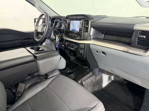 Used 2022 Ford F150 XL w/ Equipment Group 101A High RWD image 15