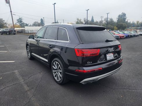 Used 2017 Audi Q7 3.0T Premium Plus image 3