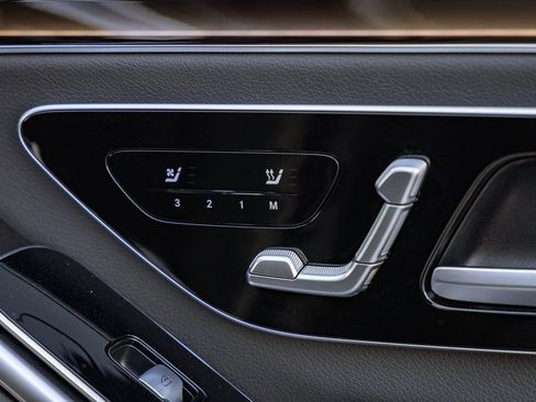 Used 2023 Mercedes-Benz S 500 4MATIC w/ AMG Line image 26