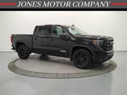 Used 2024 GMC Sierra 1500 Elevation