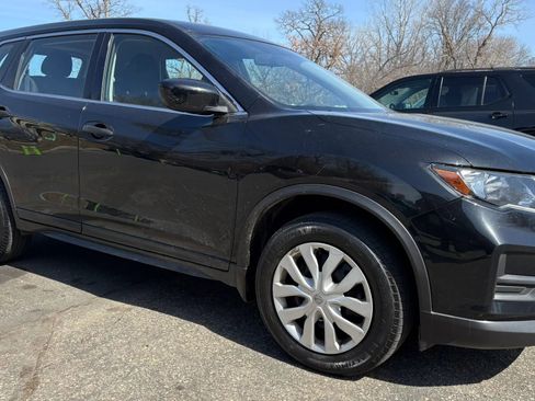 Used 2017 Nissan Rogue S image 12