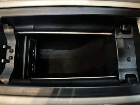 Certified 2022 Mercedes-Benz GLB 250 4MATIC image 21