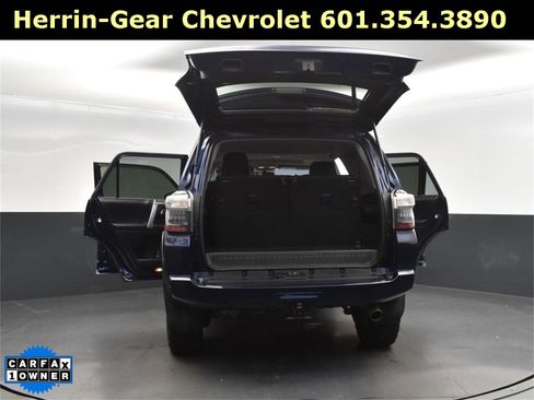 Used 2017 Toyota 4Runner SR5 Premium image 55