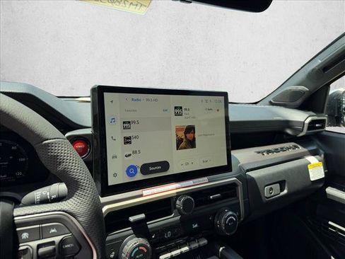 New 2026 Toyota Tacoma TRD Off-Road AWD/4WD image 13