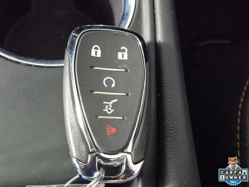 Used 2022 Chevrolet Equinox LT FWD image 27