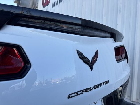 Used 2015 Chevrolet Corvette Stingray Coupe w/ 2LT Preferred Equipment Group image 18