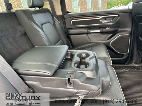 Used 2021 RAM 1500 Laramie AWD/4WD image 15