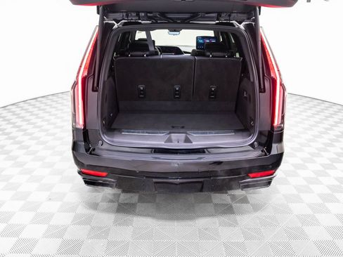 Used 2024 Cadillac Escalade Sport w/ LPO, ONYX Package image 35