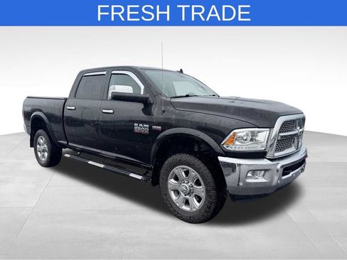 Used 2018 RAM 2500 Laramie AWD/4WD image 1