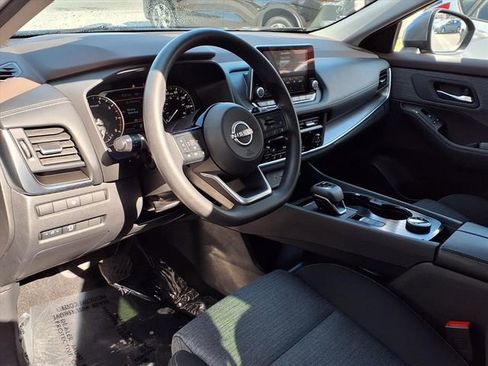 Certified 2023 Nissan Rogue SV AWD/4WD image 4