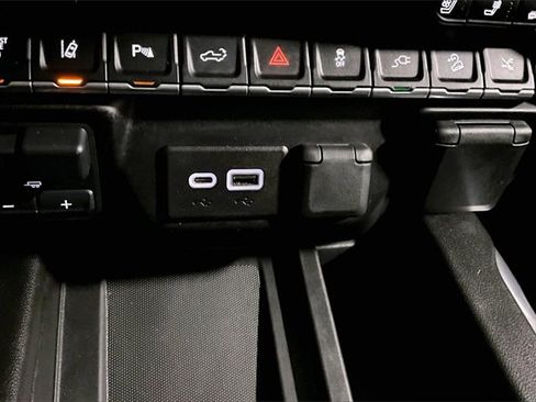 Certified 2023 GMC Sierra 3500 Denali w/ Denali Ultimate Package image 26