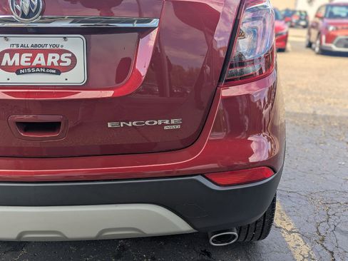 Used 2022 Buick Encore Preferred w/ Safety Package AWD/4WD image 26