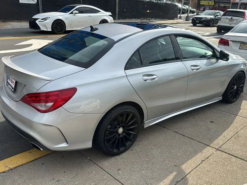 Used 2016 Mercedes-Benz CLA 250 4MATIC image 4