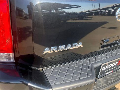 Used 2015 Nissan Armada Platinum w/ 2nd Row Captain Seat Package RWD image 30