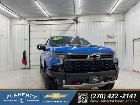 Used 2025 Chevrolet Silverado 1500 ZR2 w/ Technology Package AWD/4WD image 1
