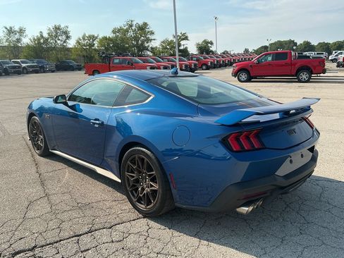 Used 2024 Ford Mustang GT Premium w/ GT Performance Package RWD image 3