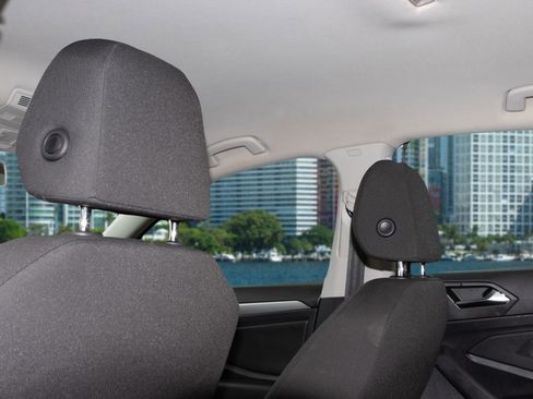 Used 2019 Volkswagen Jetta R-Line image 17