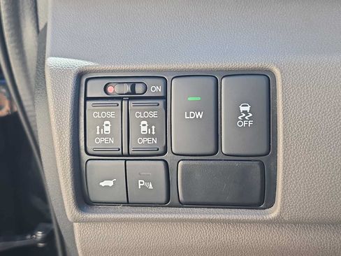 Used 2014 Honda Odyssey Touring image 27