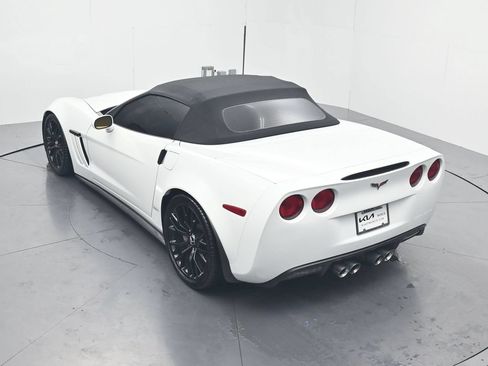 Used 2012 Chevrolet Corvette Grand Sport RWD image 40