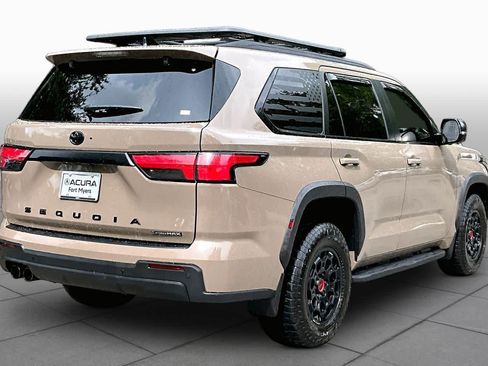 Used 2025 Toyota Sequoia TRD Pro AWD/4WD image 13