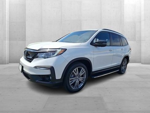 Used 2022 Honda Pilot Sport image 3