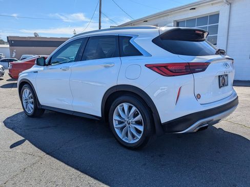Used 2019 INFINITI QX50 Luxe w/ Cargo Package image 8