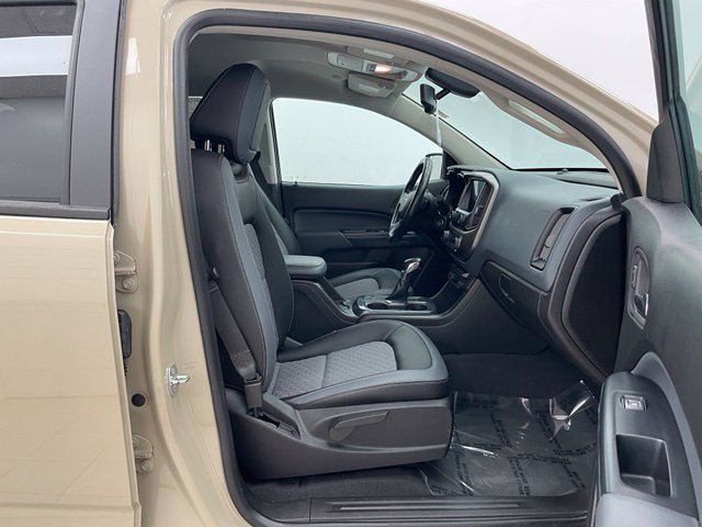 Used 2022 Chevrolet Colorado Z71 AWD/4WD image 23