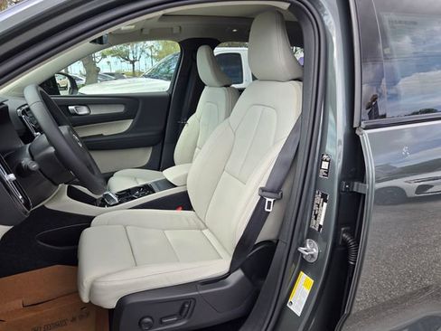 New 2026 Volvo XC40 B5 Plus w/ Protection Package Premier image 13