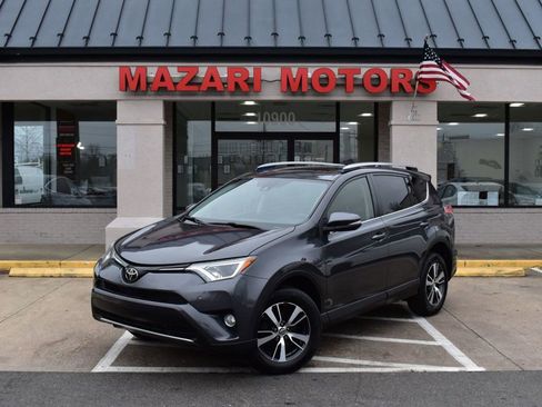 Used 2017 Toyota RAV4 XLE image 2