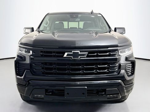 Used 2024 Chevrolet Silverado 1500 RST w/ Convenience Package II AWD/4WD image 2
