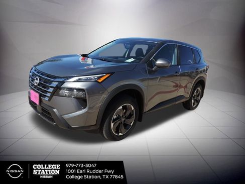 New 2026 Nissan Rogue SV image 9