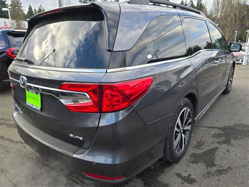 Used 2019 Honda Odyssey Elite image 7