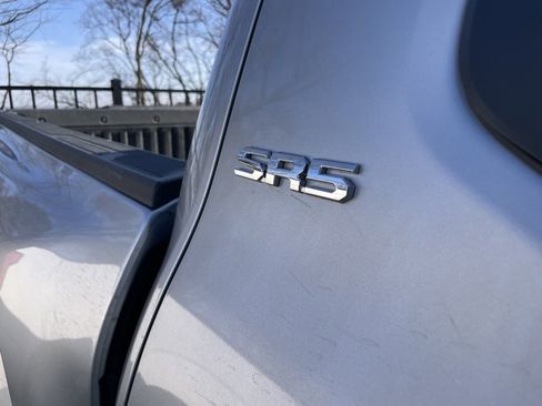 Used 2024 Toyota Tacoma SR5 image 9