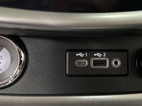 Used 2023 Nissan Murano SV w/ Cargo Package AWD/4WD image 32