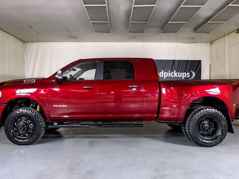 Used 2022 RAM 3500 Laramie image 11
