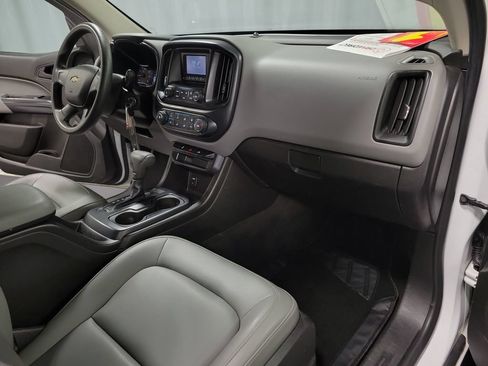 Used 2015 Chevrolet Colorado W/T RWD image 28