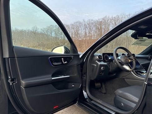 Used 2024 Mercedes-Benz C 300 4MATIC Sedan image 19